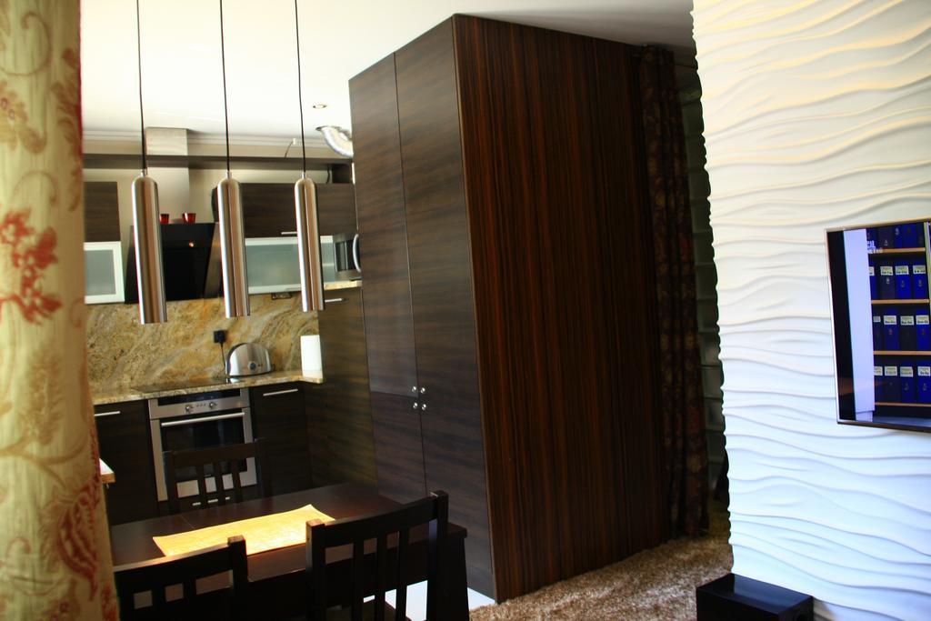 Old Muranow Apartment By Warsawresidence Group מראה חיצוני תמונה