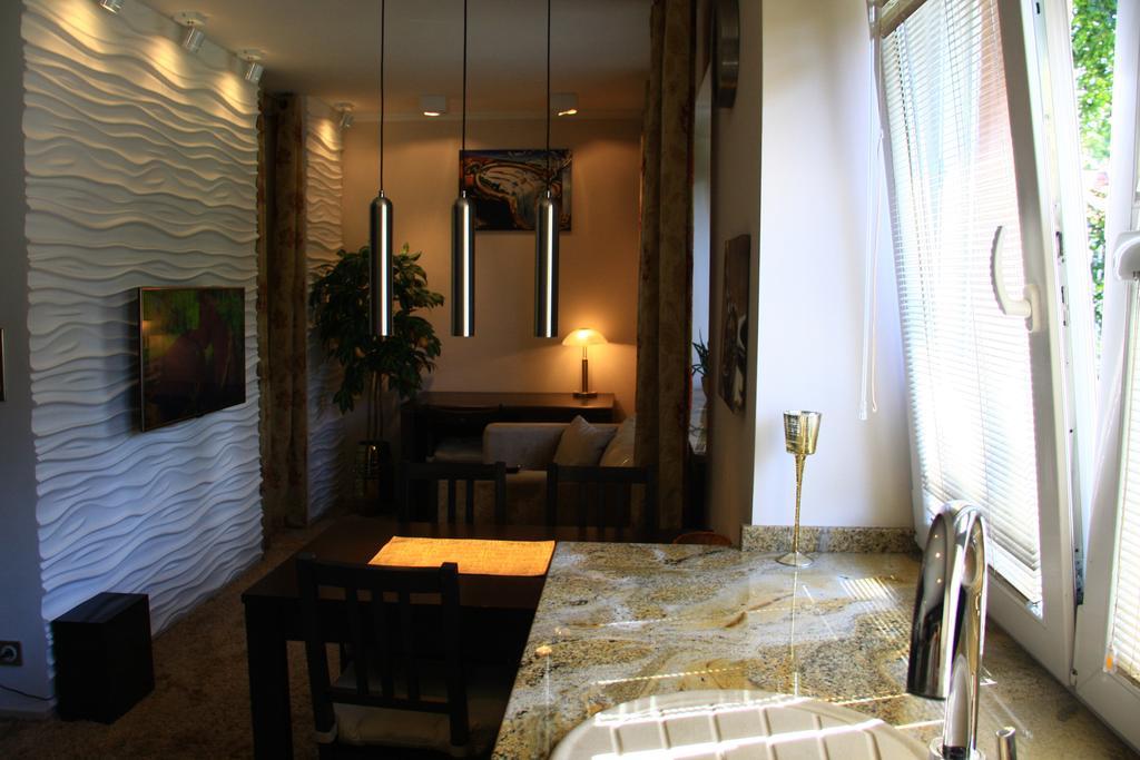 Old Muranow Apartment By Warsawresidence Group מראה חיצוני תמונה