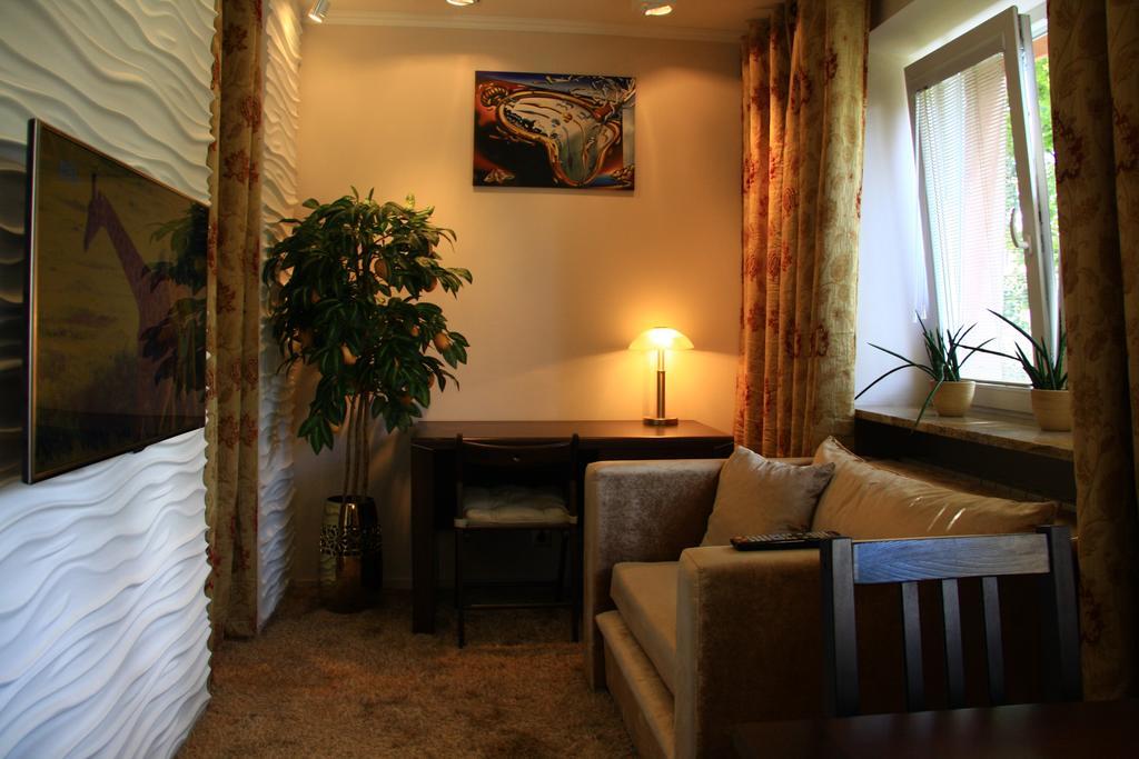 Old Muranow Apartment By Warsawresidence Group מראה חיצוני תמונה