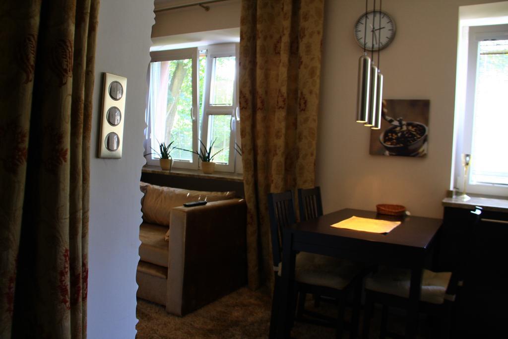 Old Muranow Apartment By Warsawresidence Group מראה חיצוני תמונה