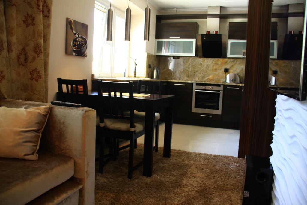 Old Muranow Apartment By Warsawresidence Group מראה חיצוני תמונה