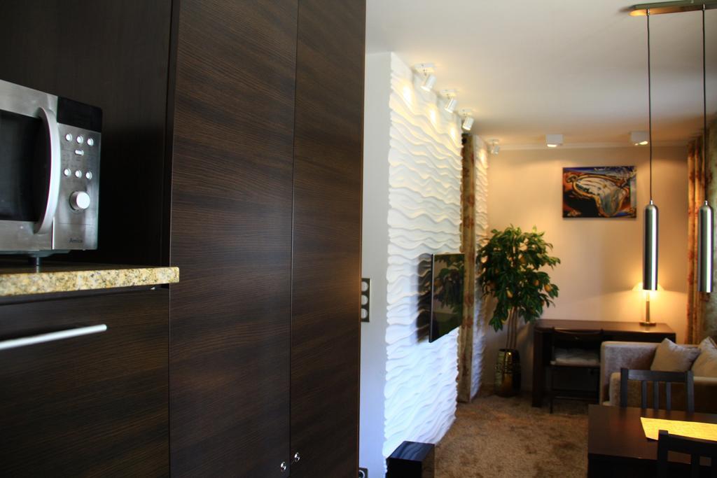 Old Muranow Apartment By Warsawresidence Group מראה חיצוני תמונה